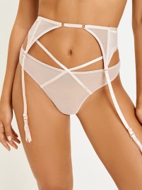 Трусы стринг в наборе с поясом для чулок Yoki светло-бежевый