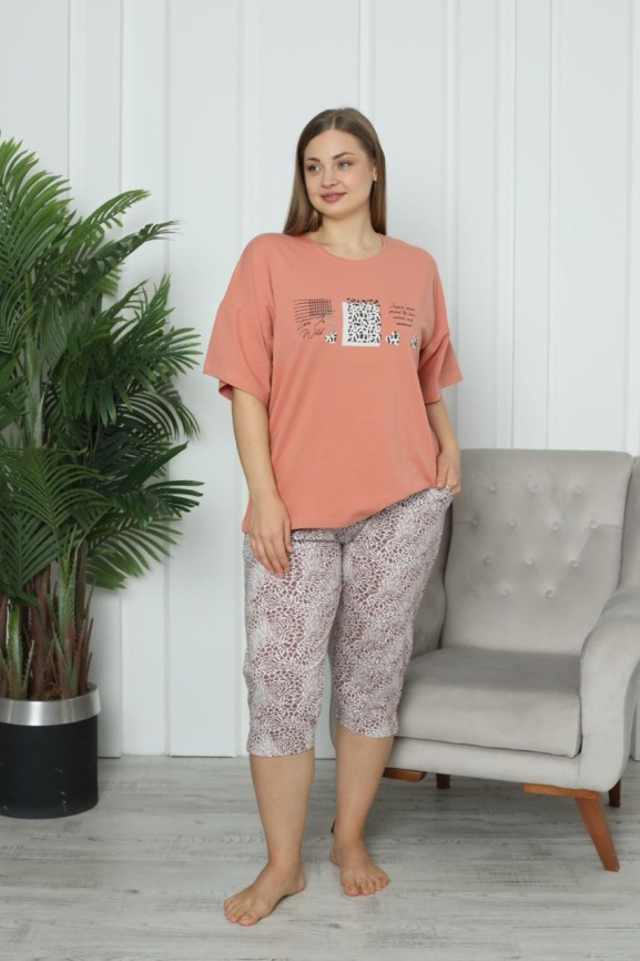 Пижама для женщин большой размер (футболка с бриджами) 36054 фото 1