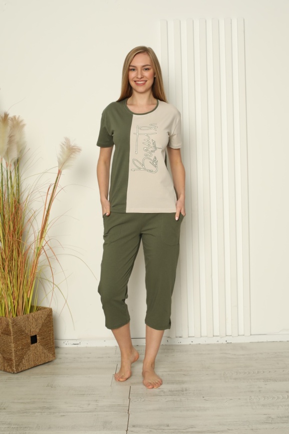 Пижама для женщин (футболка с бриджами) 82527 фото 1