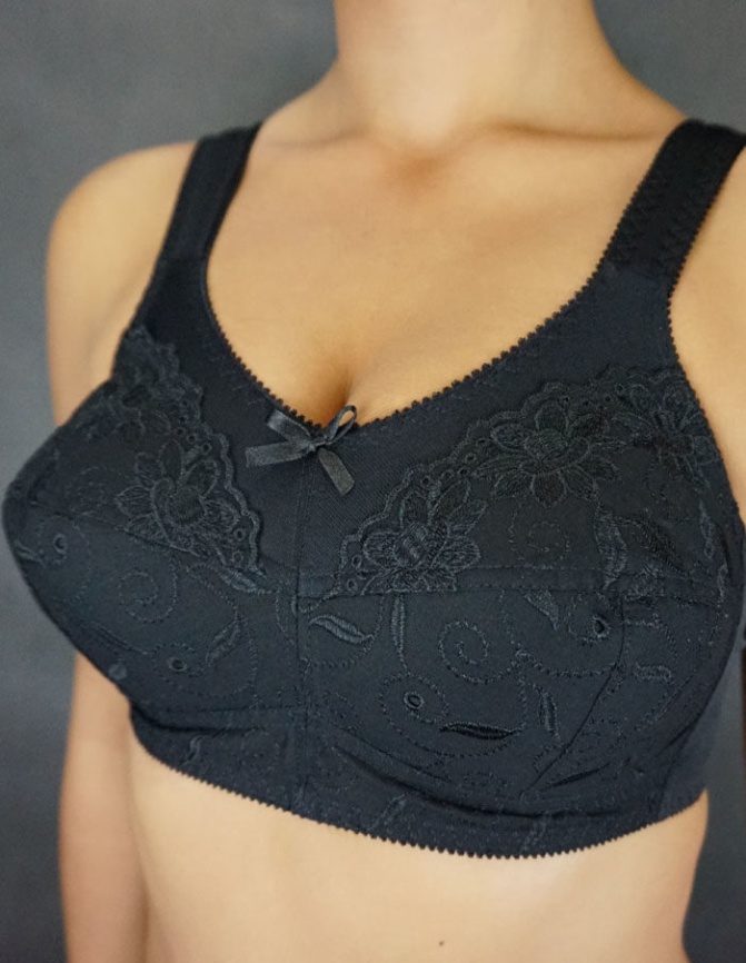 М009 бюст фото 1